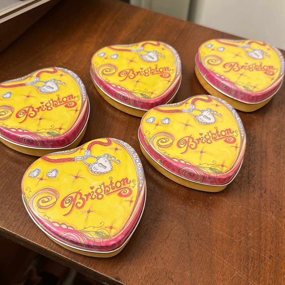 Brighton heart tins.